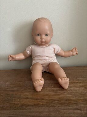 Pleasant Company Bitty baby doll (blonde)